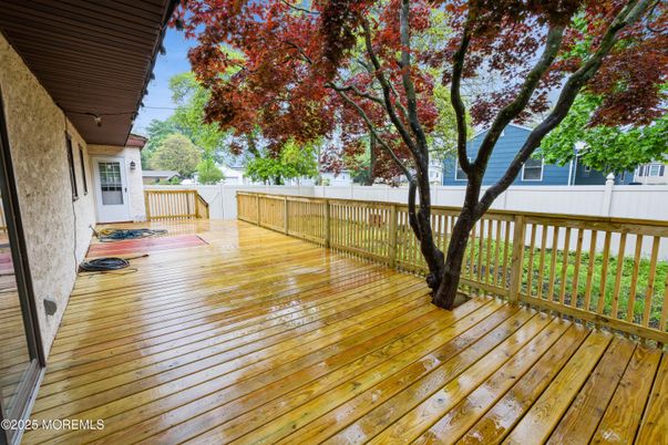 Exterior, Wood Texture Flooring