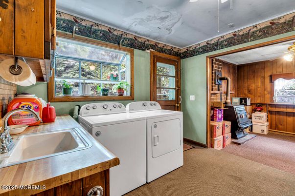 Interior, Washer
