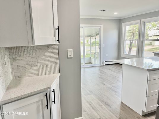 Interior, Kitchen, Recessed Lighting, Wood Texture Flooring