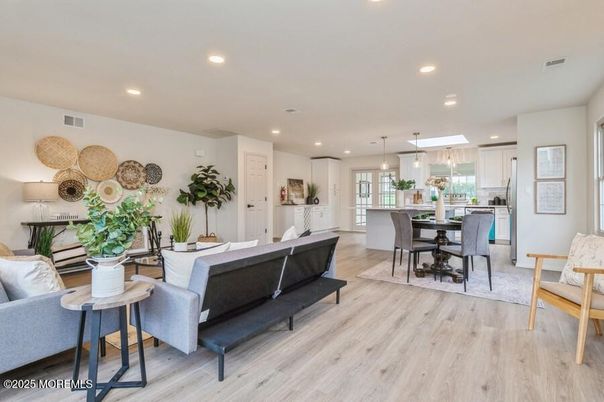 Dining room, Interior, Kitchen, Living room, Pendant Lights, Recessed Lighting, Stainless Steel Appliances, Wood Texture Flooring