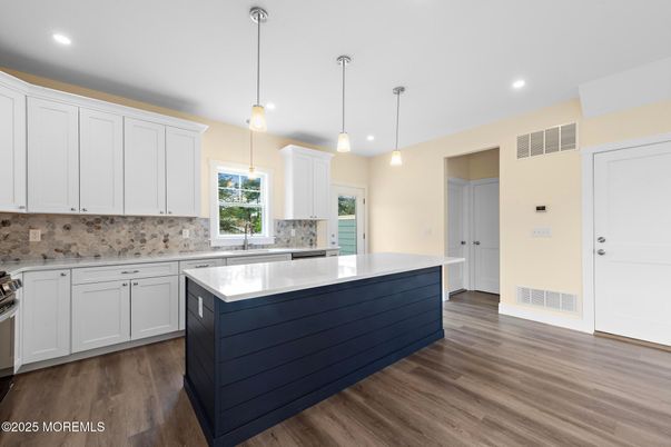 Interior, Kitchen, Pendant Lights, Recessed Lighting, Wood Texture Flooring