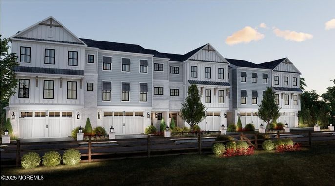 Attached, Exterior, Facade, Farmhouse