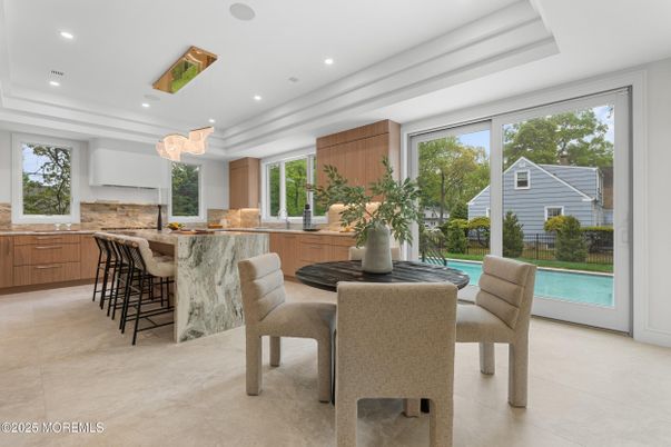 Dining room, Interior, Kitchen, Pendant Lights, Recessed Lighting
