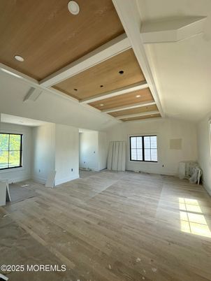 Empty room, Interior, Recessed Lighting, Wooden Ceilings, Wood Texture Flooring