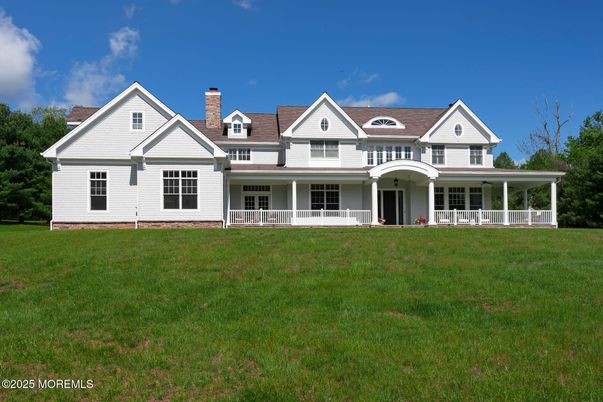 Backyard, Exterior, Facade, Farmhouse