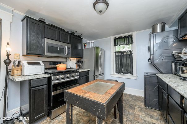 Interior, Kitchen, Stainless Steel Appliances