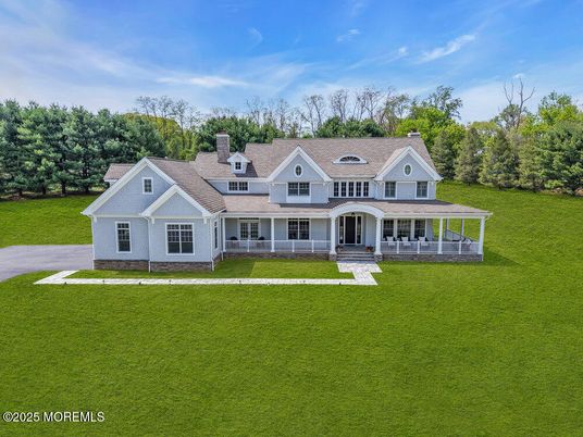 Backyard, Exterior, Facade, Farmhouse