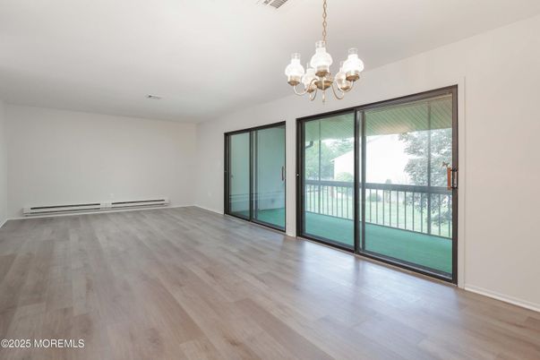 Chandelier, Empty room, Interior, Wood Texture Flooring