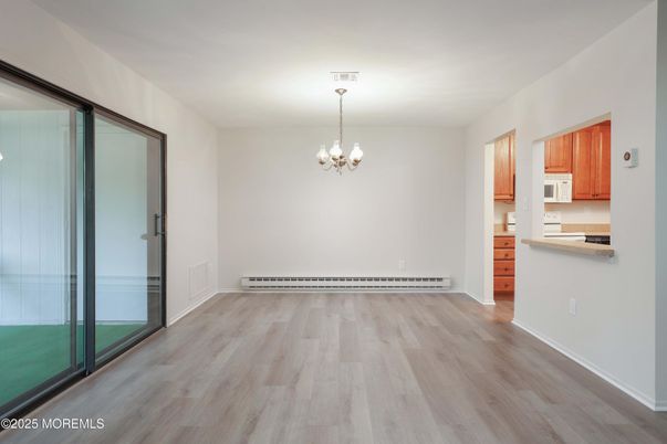 Chandelier, Empty room, Interior, Wood Texture Flooring