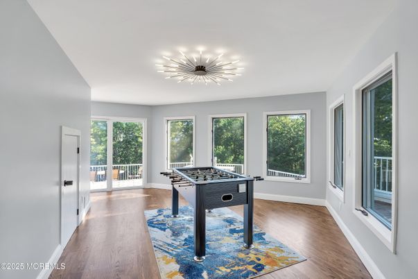 Game Room, Interior, Wood Texture Flooring