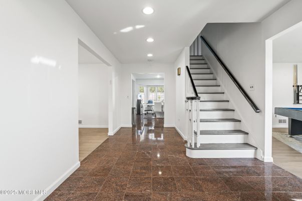 Interior, Recessed Lighting