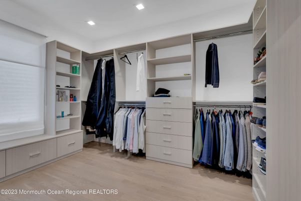Interior, Recessed Lighting, Walk-in Closets, Wood Texture Flooring