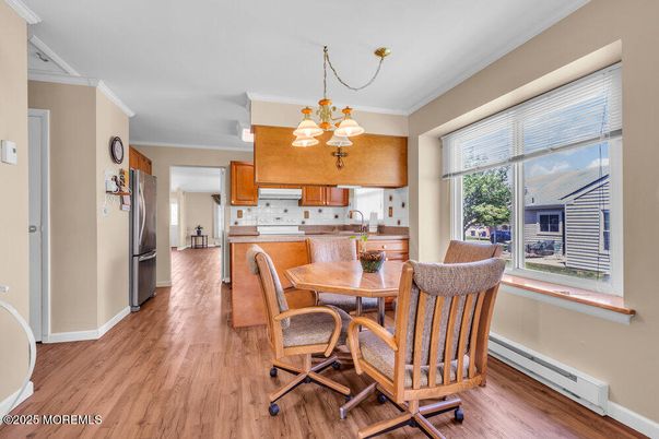 Chandelier, Dining room, Interior, Kitchen, Pendant Lights, Wood Texture Flooring