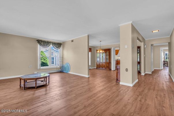 Empty room, Interior, Pendant Lights, Recessed Lighting, Wood Texture Flooring