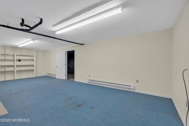 Empty room, Garage, Interior