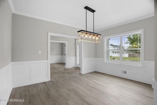 Empty room, Interior, Pendant Lights, Wood Texture Flooring