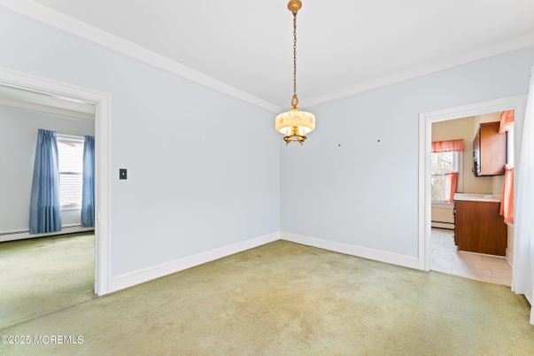 Bathroom, Empty room, Interior, Pendant Lights