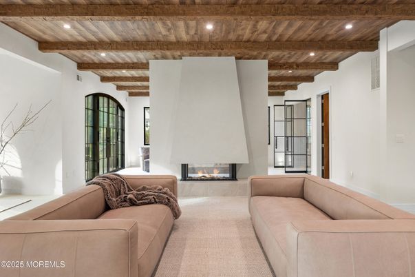 Fireplace, Interior, Living room, Recessed Lighting, Wooden Beams, Wooden Ceilings
