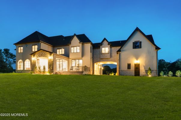 Backyard, Exterior, Facade, Farmhouse