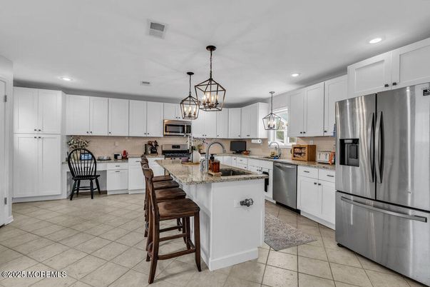 Interior, Kitchen, Pendant Lights, Recessed Lighting, Stainless Steel Appliances