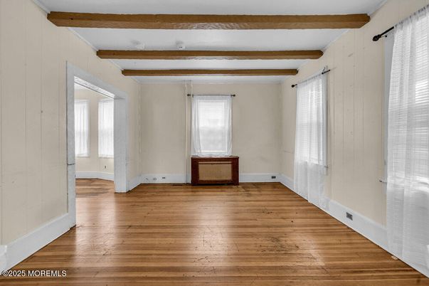 Empty room, Interior, Wooden Beams, Wood Texture Flooring