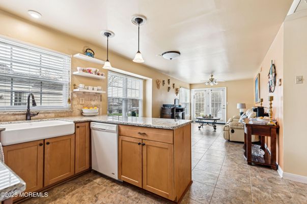 Dining room, Interior, Kitchen, Pendant Lights, Recessed Lighting