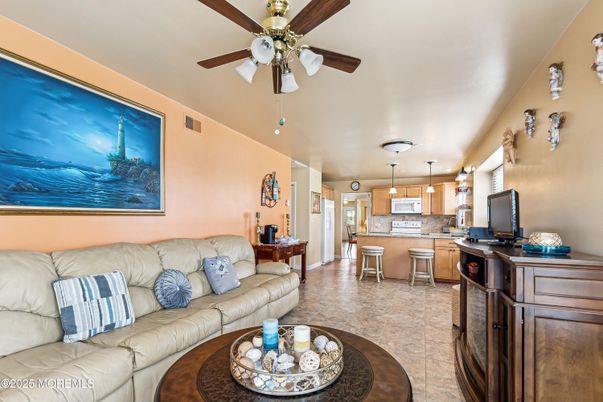 Interior, Kitchen, Living room, Pendant Lights