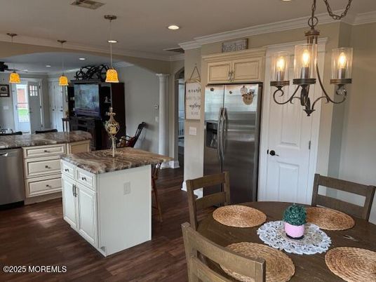 Dining room, Interior, Kitchen, Pendant Lights, Recessed Lighting, Stainless Steel Appliances, Wood Texture Flooring