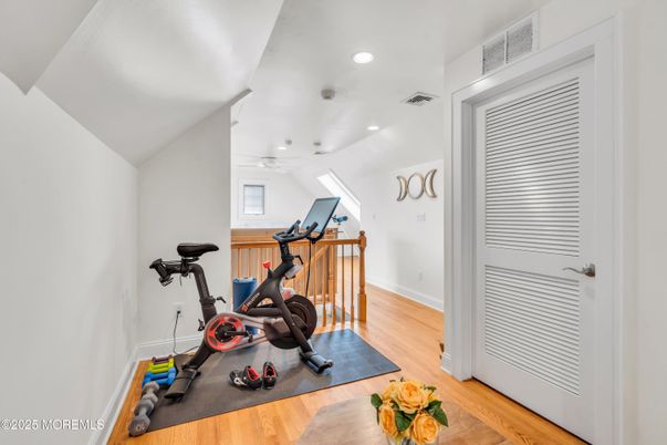 Fitness Equipment, Interior, Recessed Lighting, Wood Texture Flooring