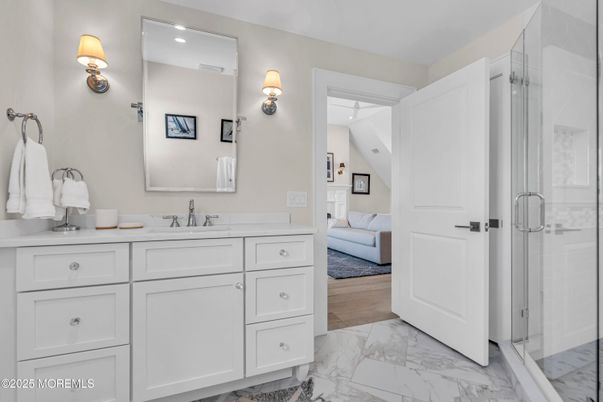 Bathroom, Dual Sink Vanities, Interior, Marble, Recessed Lighting
