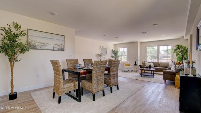 Dining room, Interior, Living room, Recessed Lighting, Wood Texture Flooring