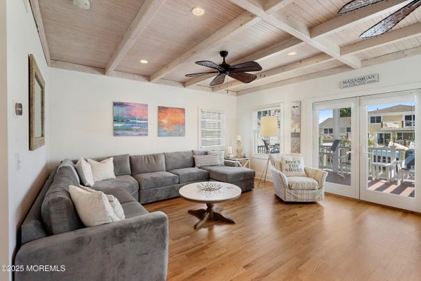 Interior, Living room, Recessed Lighting, Wooden Ceilings, Wood Texture Flooring