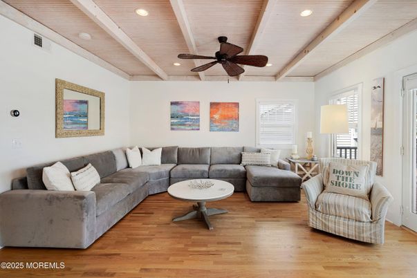 Interior, Living room, Recessed Lighting, Wooden Ceilings, Wood Texture Flooring