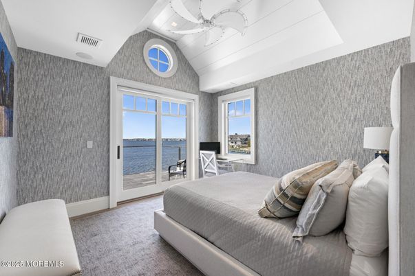 Bedroom, Interior, Water