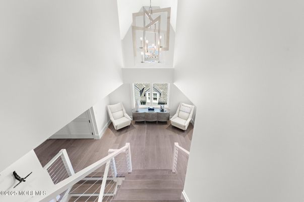 Interior, Pendant Lights, Wood Texture Flooring