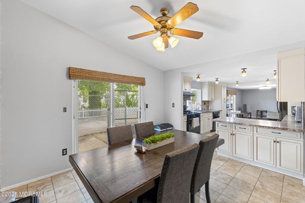 Dining room, Interior, Kitchen