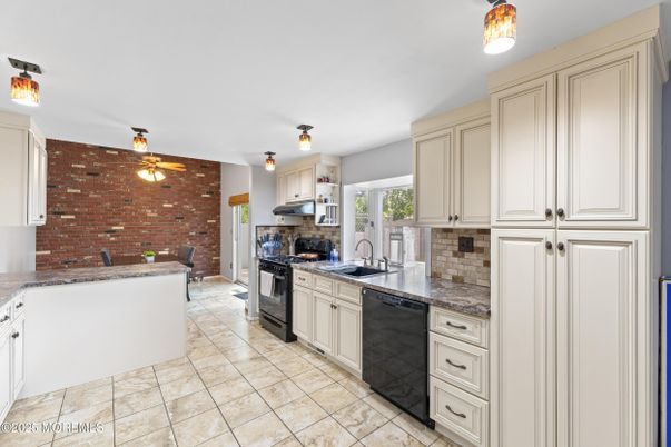 Interior, Kitchen, Stone Walls