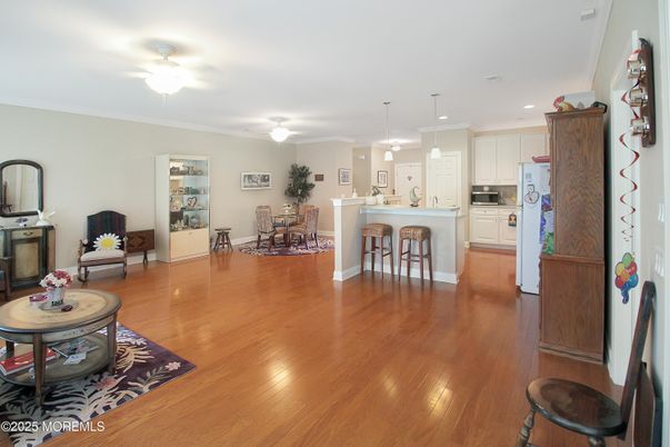 Dining room, Interior, Kitchen, Pendant Lights, Recessed Lighting, Wood Texture Flooring