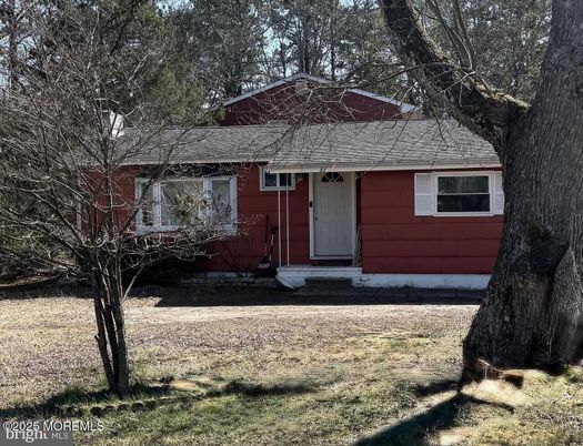 Exterior, Facade, Cape Cod