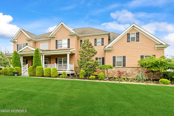 Exterior, Facade, Brick Traditional