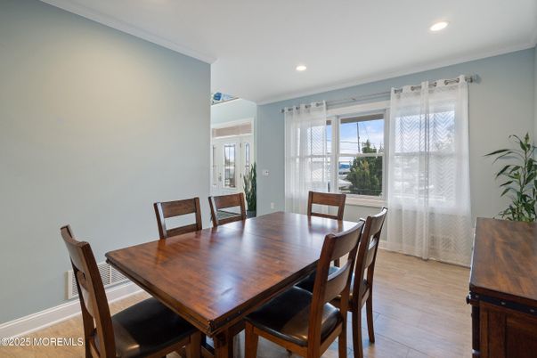 Dining room, Interior, Recessed Lighting, Wood Texture Flooring