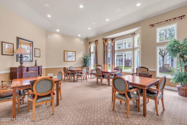 Dining room, Interior, Recessed Lighting