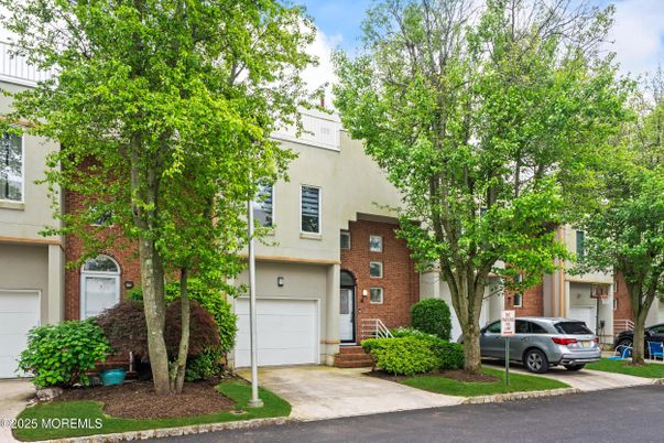 Attached, Exterior, Facade, Brick Facade, Rowhouse
