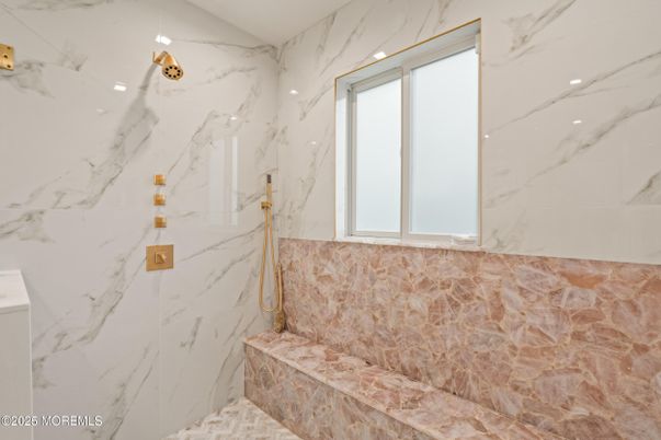 Bathroom, Interior, Marble Walls, Recessed Lighting