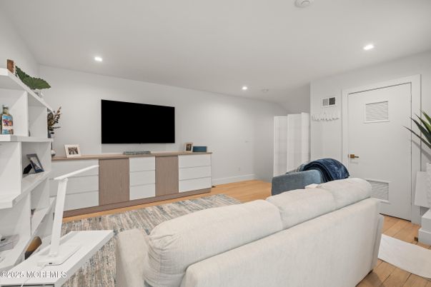 Interior, Living room, Recessed Lighting, Wood Texture Flooring