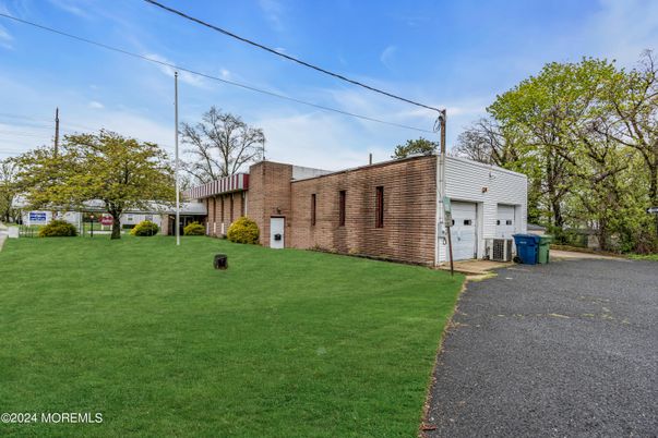 Backyard, Detached Garage, Exterior
