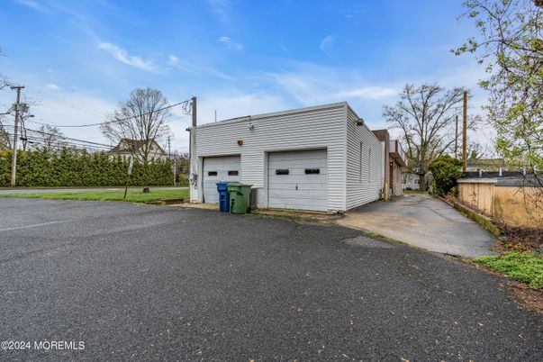 Backyard, Detached Garage, Exterior