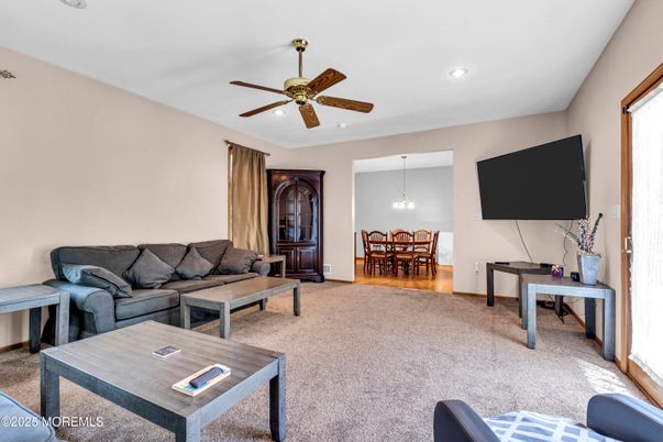 Dining room, Interior, Living room, Pendant Lights, Recessed Lighting