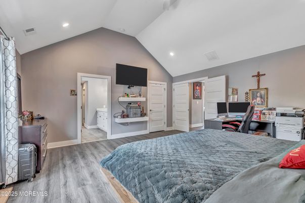 Bedroom, Home Office, Interior, Recessed Lighting, Wood Texture Flooring