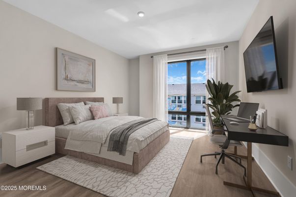 Bedroom, Home Office, Interior, Recessed Lighting, Water, Wood Texture Flooring